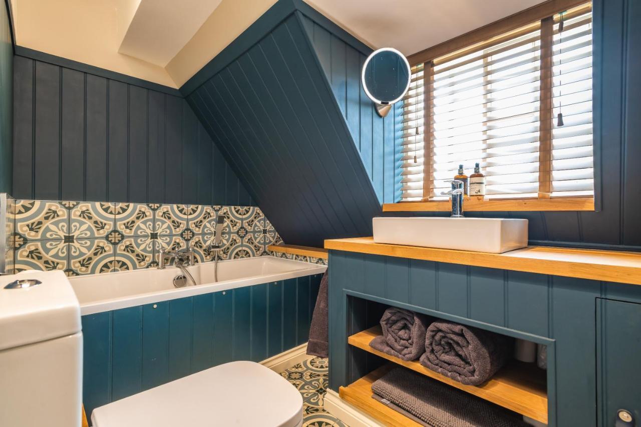 Number 6 Stamford - Boutique Grade II Listed Townhouse Exterior foto